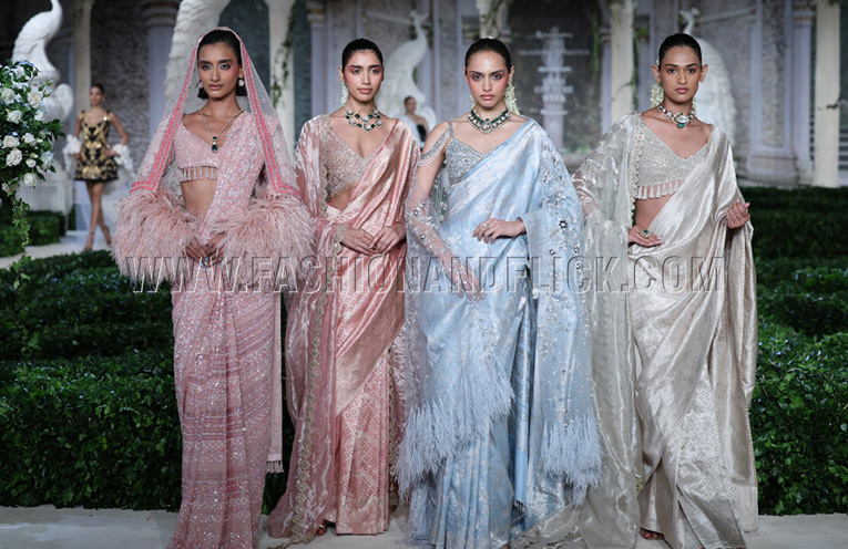 Pearl Academy present Falguni Shane Peacock present Raj Mahal Bijoux